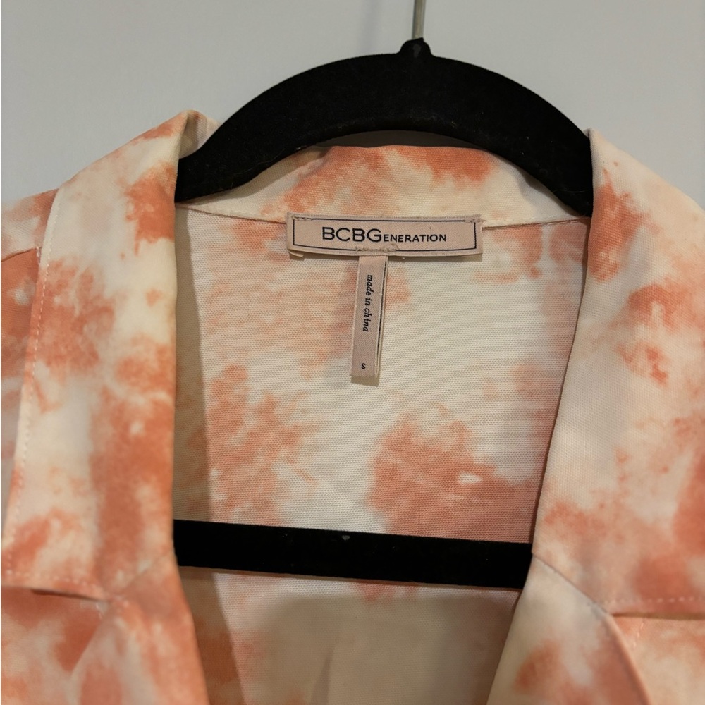 BCBGeneration top - Picture 3 of 4